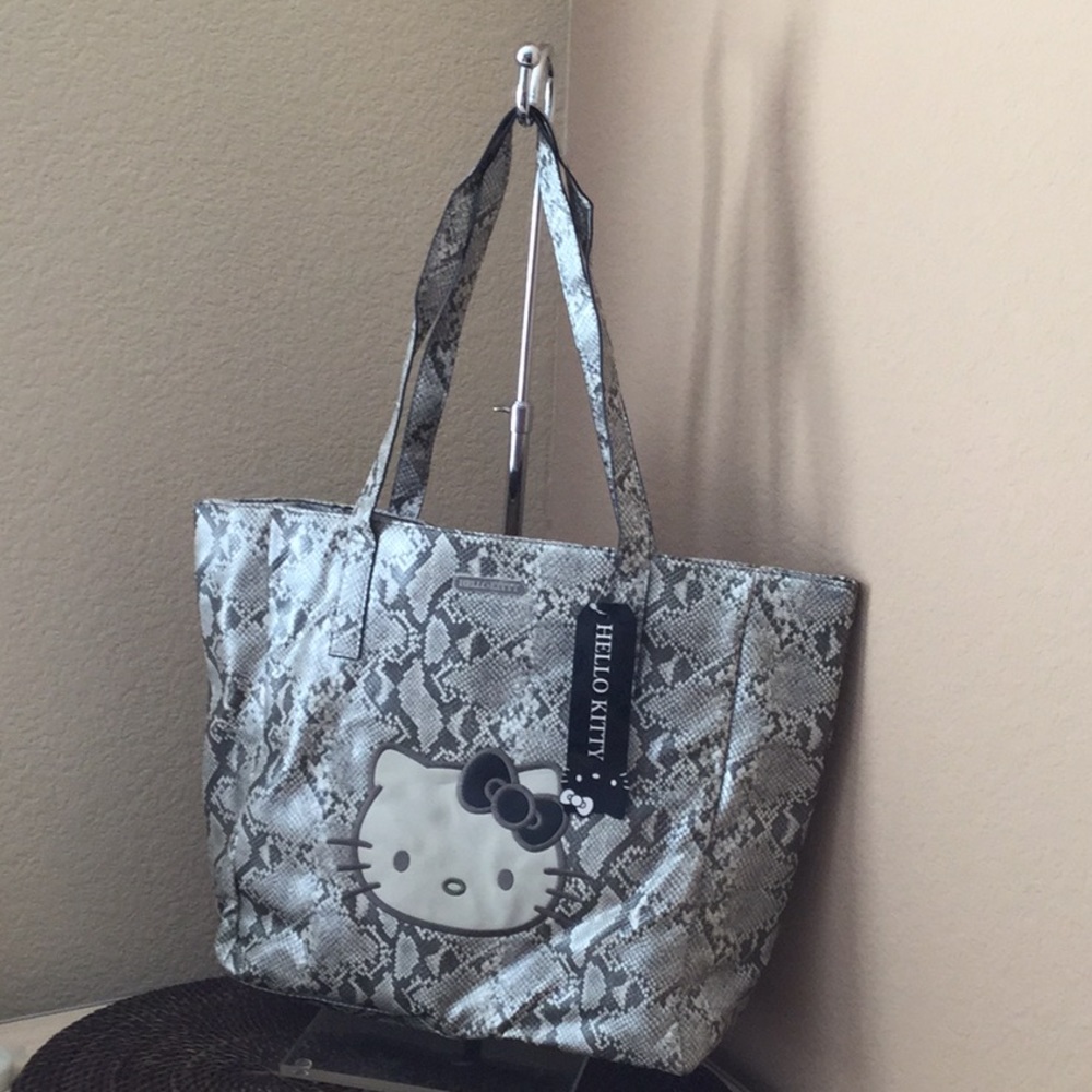 Hello kitty bag
